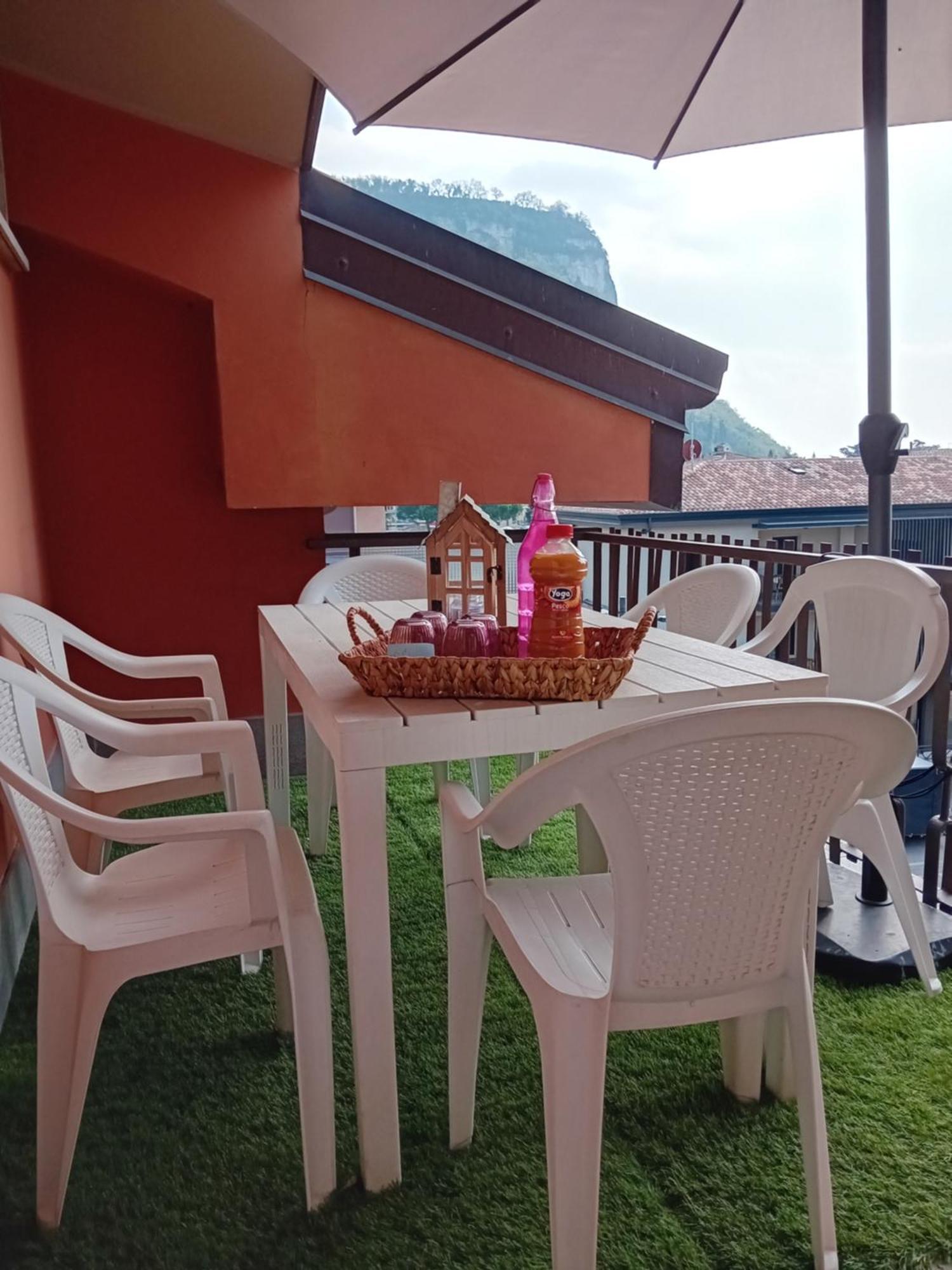 Garda City Home Family Apartments Bagian luar foto
